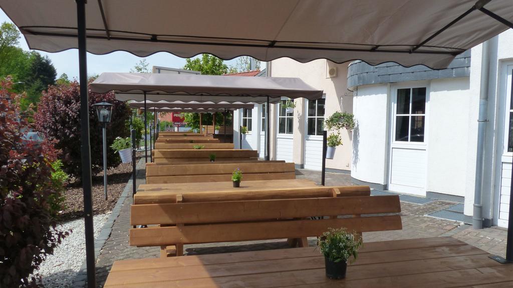 Ortenberg  Hotel Restaurant Ortenberger Hof מראה חיצוני תמונה